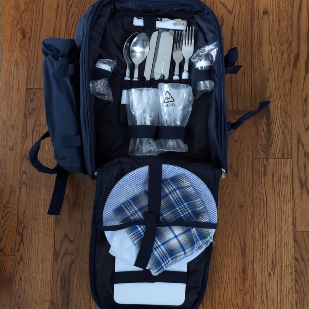 Picnic hiking backpack basket blue for 2 people- Apollo walker NWT